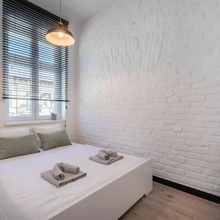 Aparthotel Garbary 3*