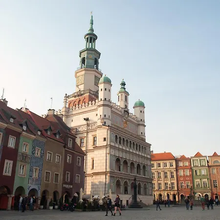 Garbary شقة فندقية 3*