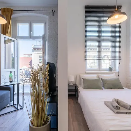 Garbary شقة فندقية 3*